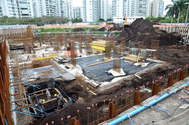 Início das obras | IN SIDE PENÍNSULA HOME DESIGN – Apartamento	na  Barra da Tijuca - Rio de Janeiro - Rio de Janeiro